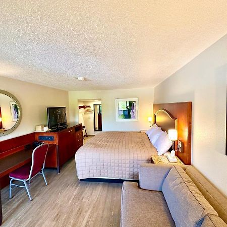 Inn Of Sheboygan Bagian luar foto